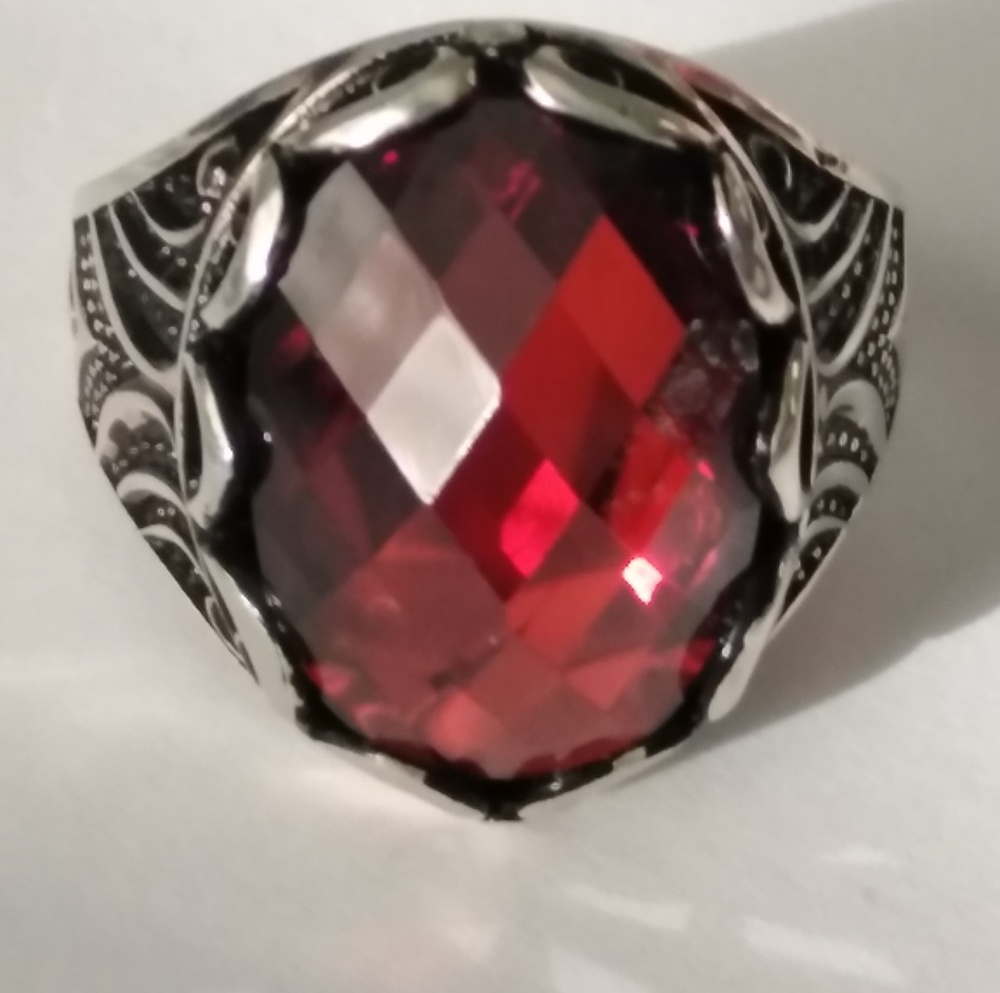 Size 11 Ruby Men's Silver Class Ring - image 1